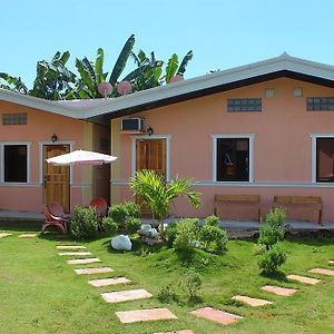 Coco Mango'S Place